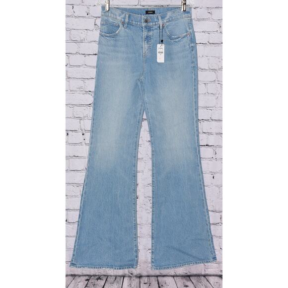 Express Stretch Light Wash Denim 70s Flare Jeans Size 6R NWT - Picture 1 of 6